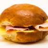 zacht broodje ham kaas